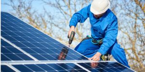 Installation Maintenance Panneaux Solaires Photovoltaïques à Rossfeld